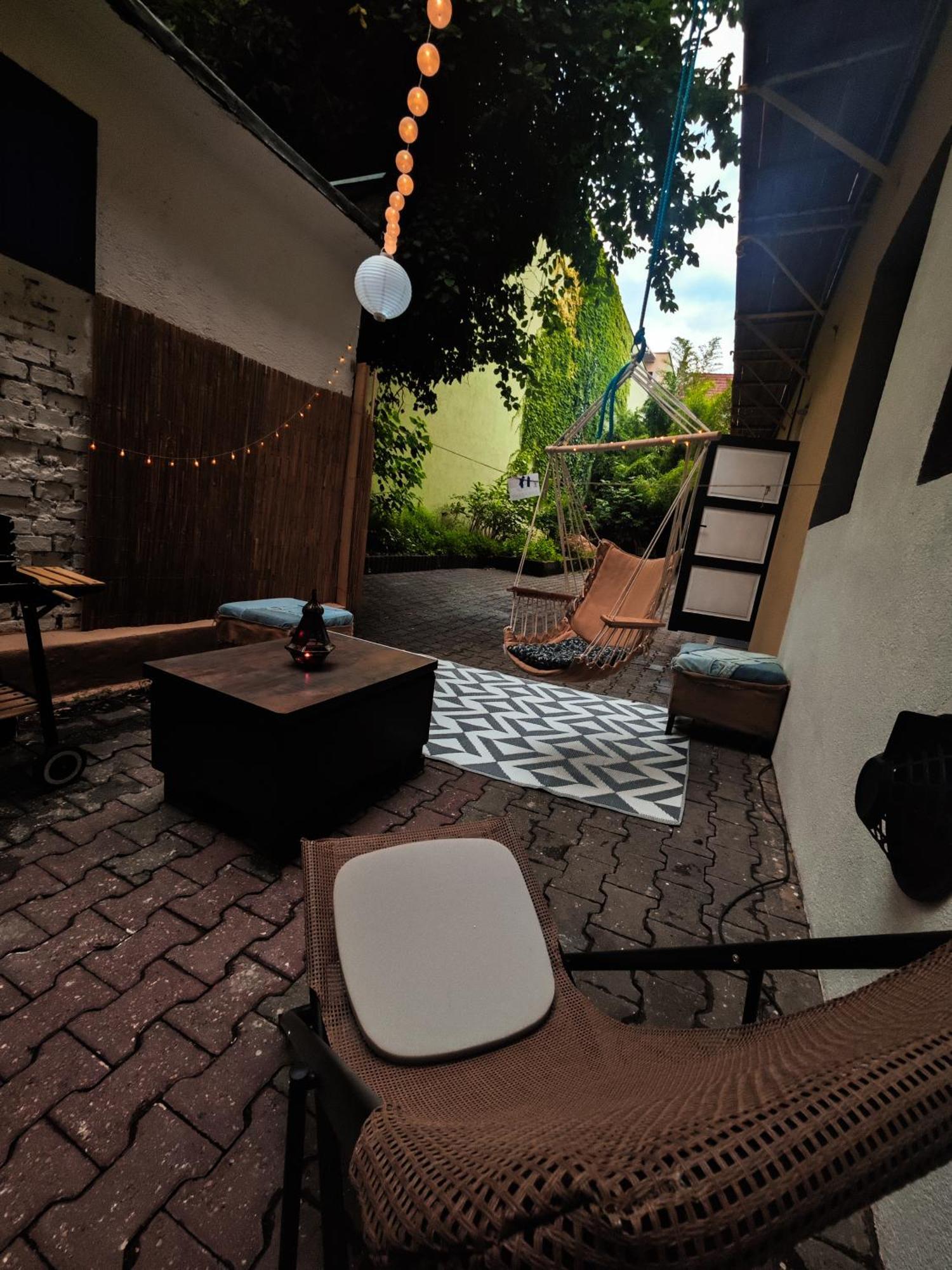 Vintage Room With Garden View Bratislava Eksteriør billede